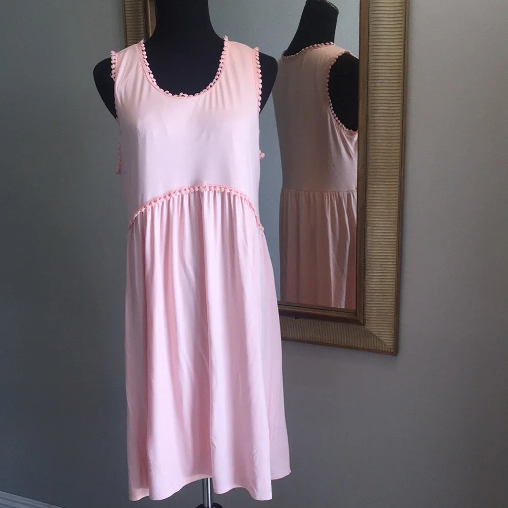 New* Pinkblush Crochet Trim‎ Maternity Dress